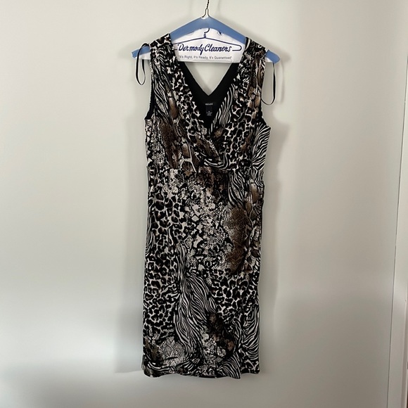 Patterned dress - Picture 1 of 3